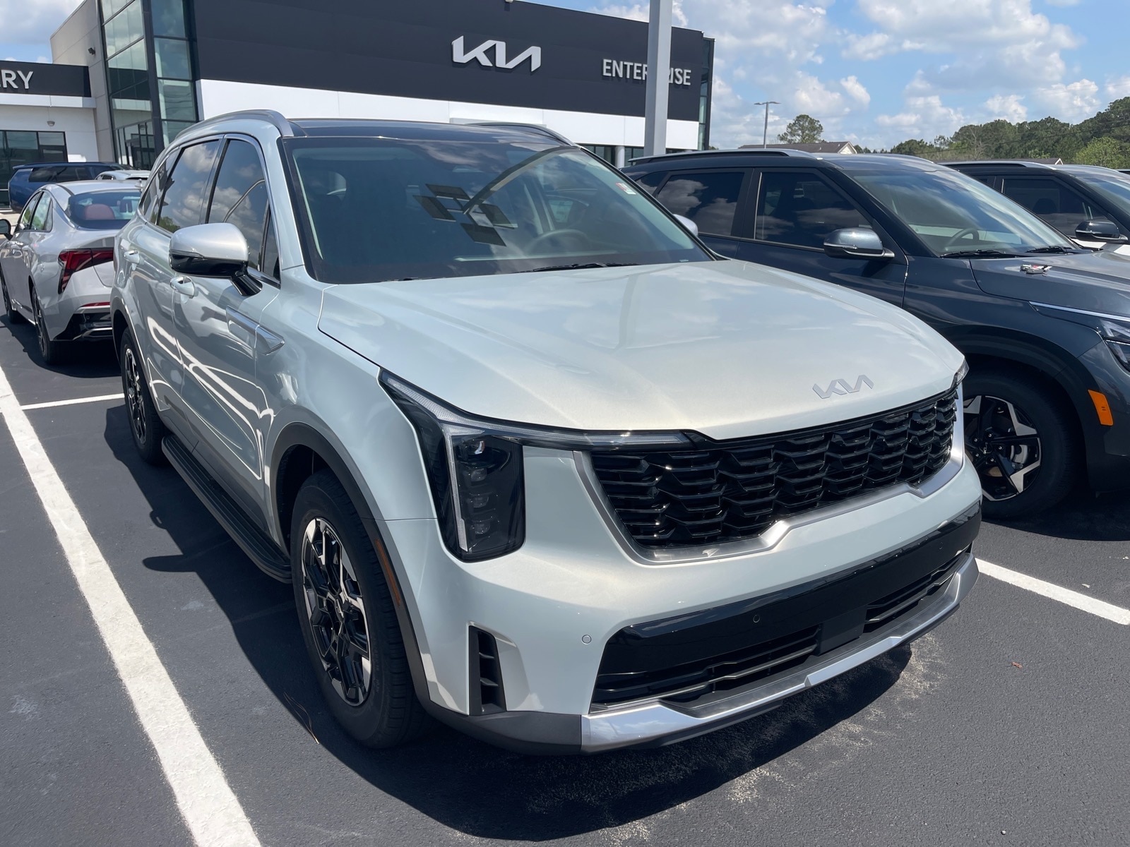 2026 Kia Sorento S - Photo 3