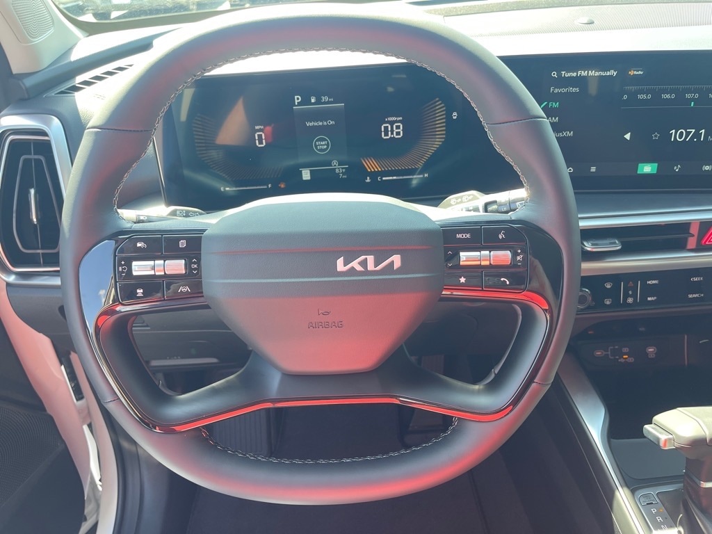 2026 Kia Sorento LX - Photo 8