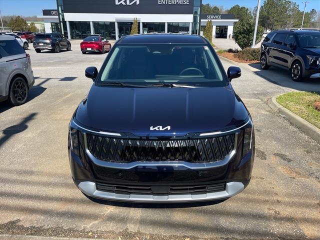 2025 Kia Carnival LXS photo 2