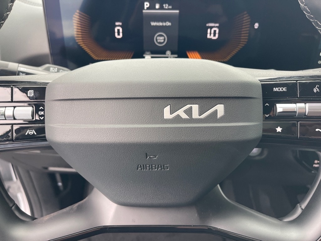 2026 Kia Sorento LX - Photo 9