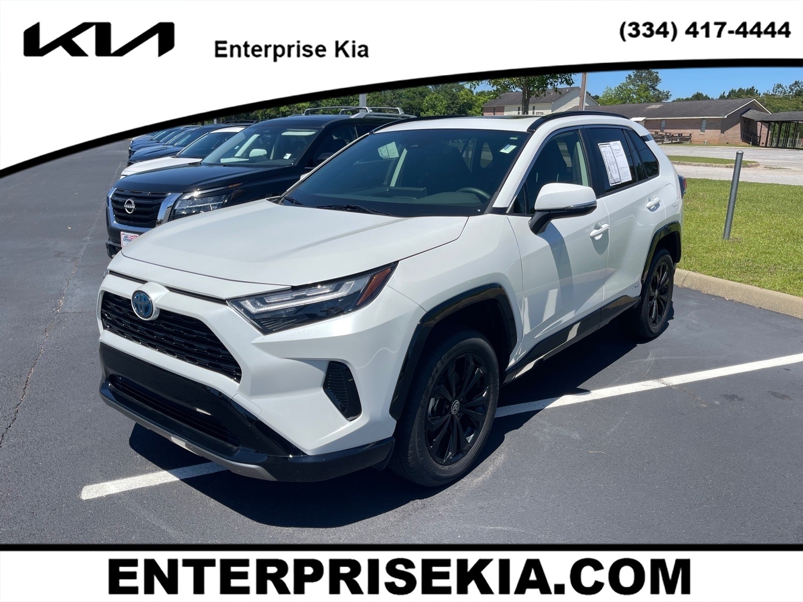 2024 Toyota RAV4 Hybrid SE AWD's photo