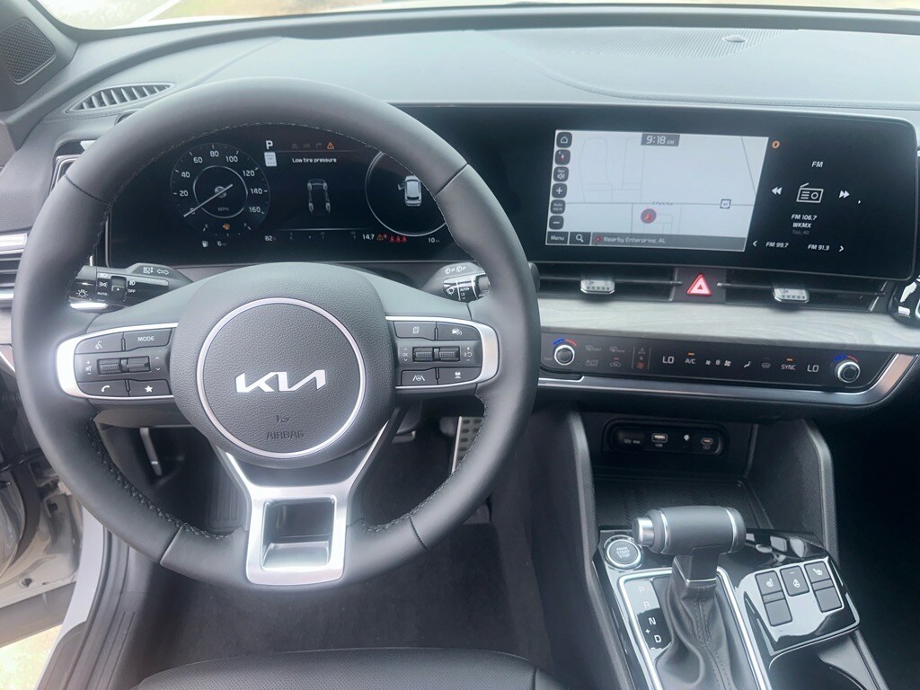 2025 Kia Sportage X-Pro photo 4