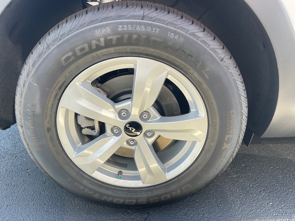 2026 Kia Sorento LX - Photo 22