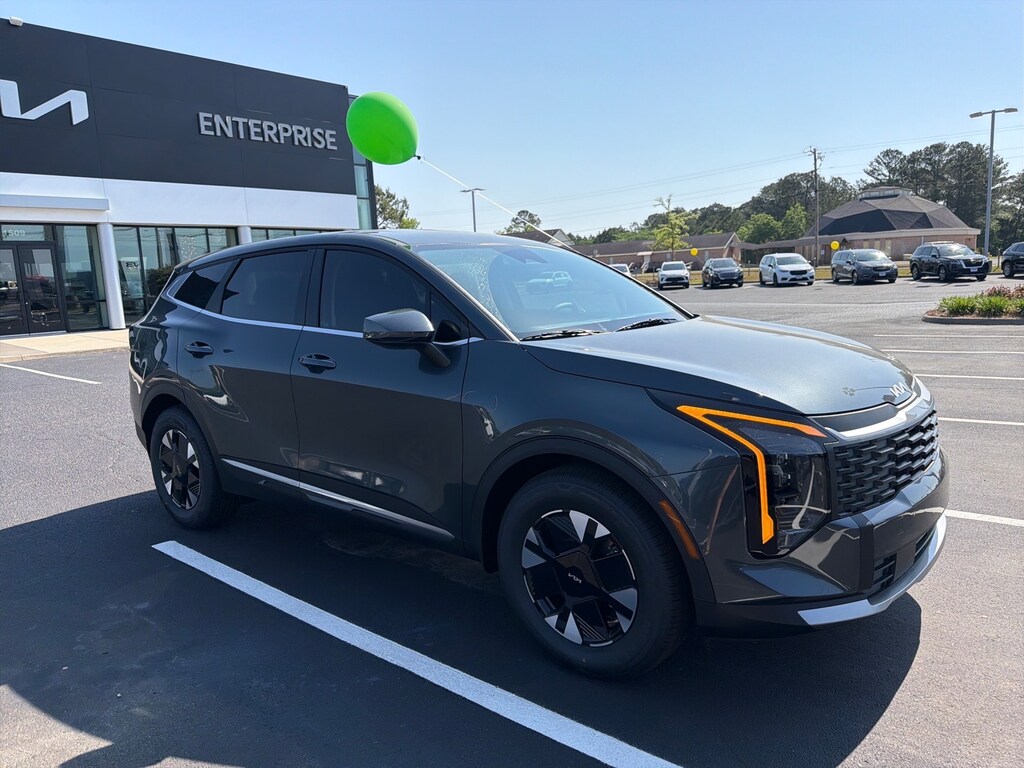 New 2026 Kia Sportage Hybrid LX SUV