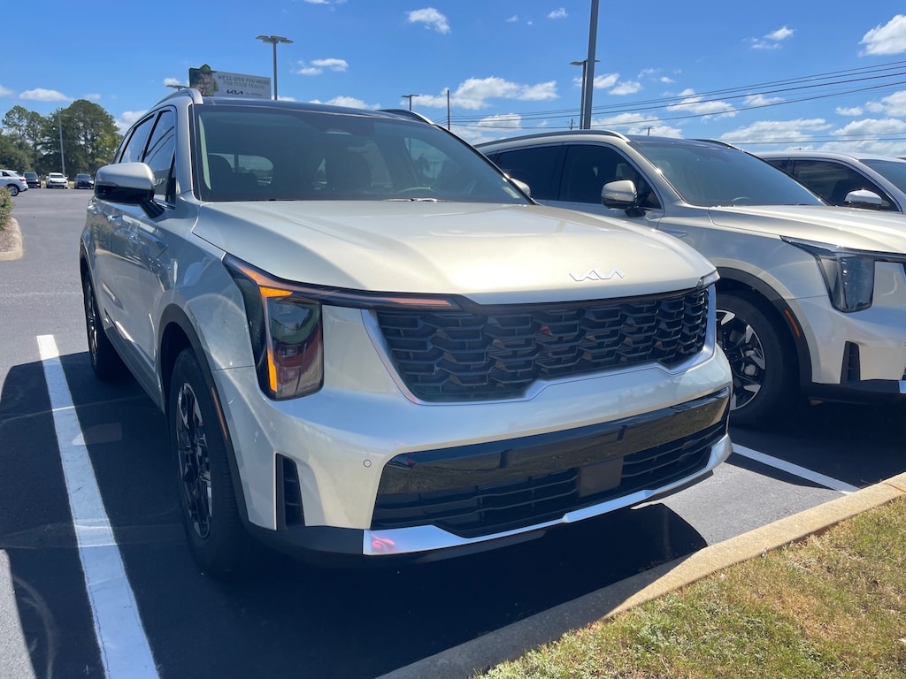 New 2026 Kia Sorento S SUV