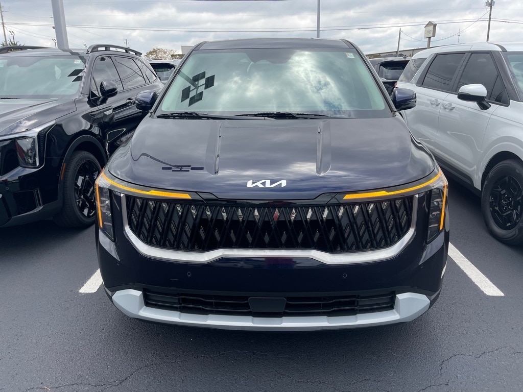 New 2026 Kia Carnival Van Passenger Van