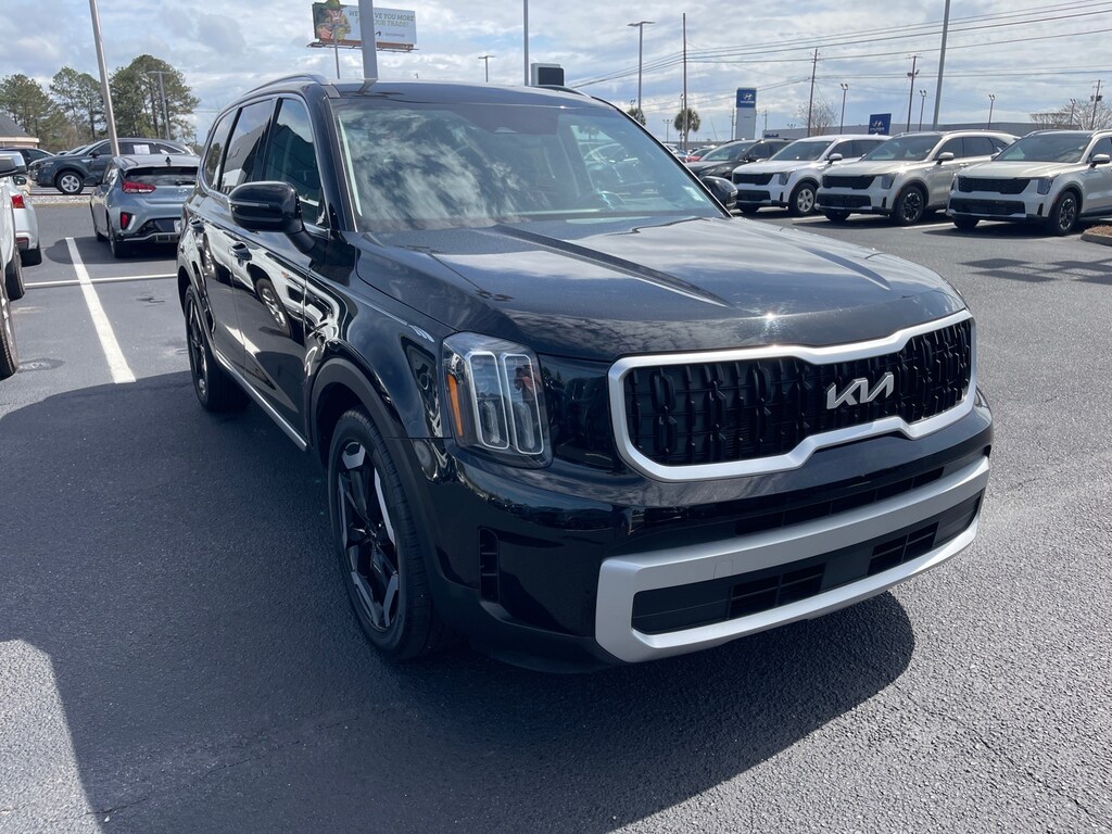 Used 2024 Kia Telluride EX SUV