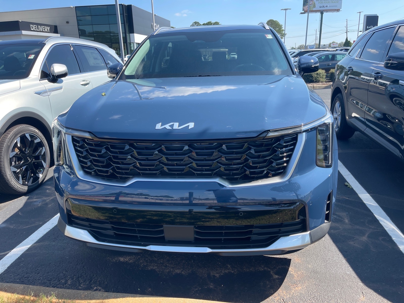 New 2026 Kia Sorento S SUV