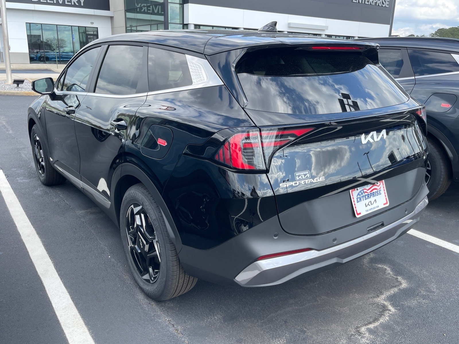 2026 Kia Sportage EX - Photo 13