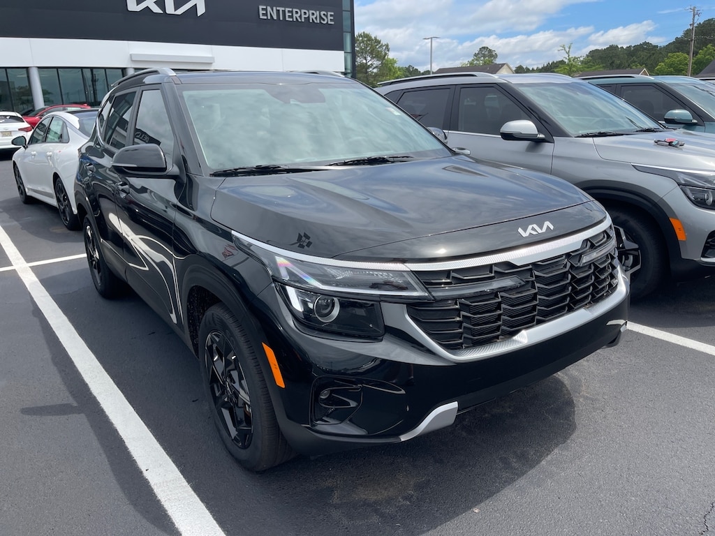 New 2026 Kia Seltos EX SUV