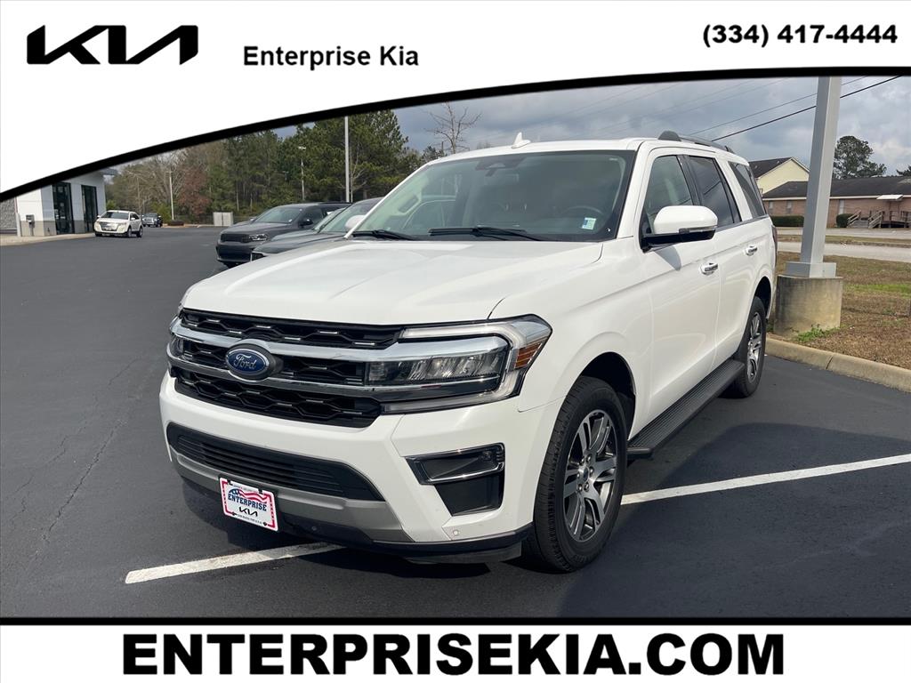 2024 Ford Expedition Limited's photo