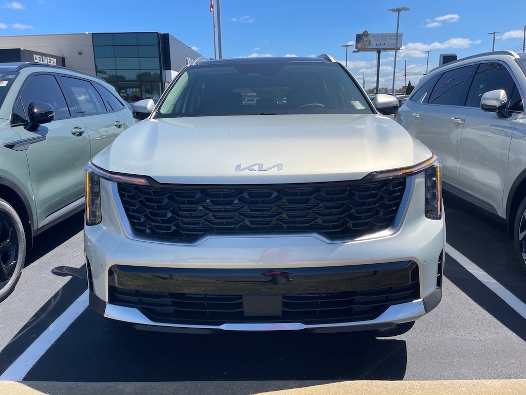 New 2026 Kia Sorento S SUV
