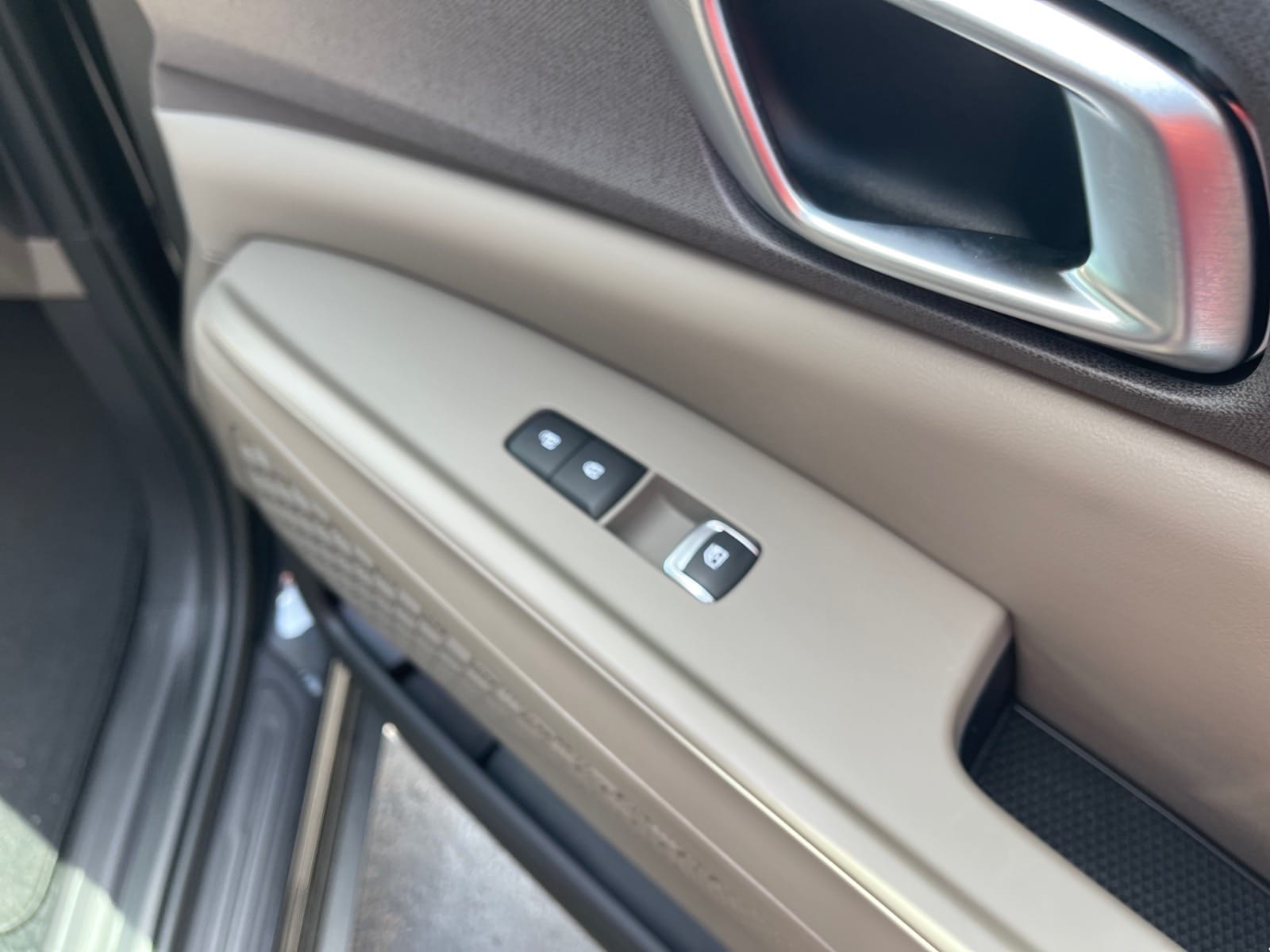 2026 Kia Carnival EX - Photo 21