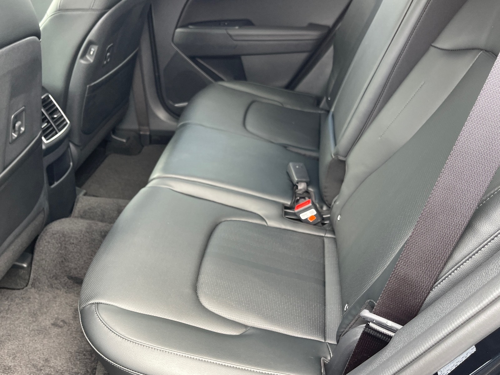 2026 Kia Sportage EX - Photo 12