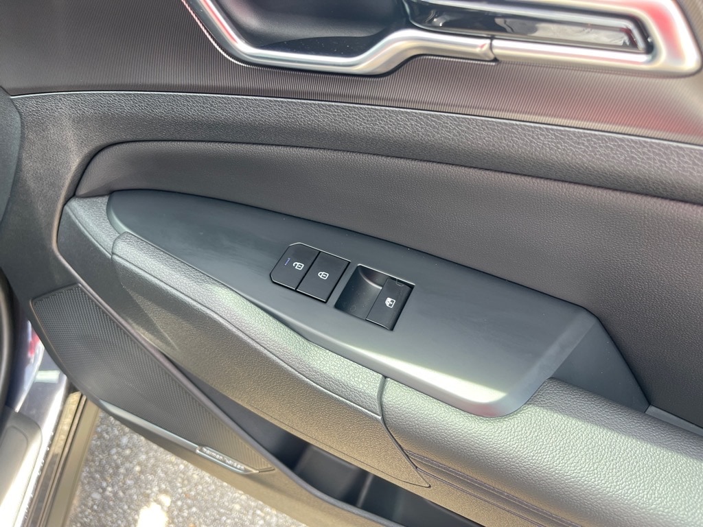 2026 Kia Sportage SX - Photo 21