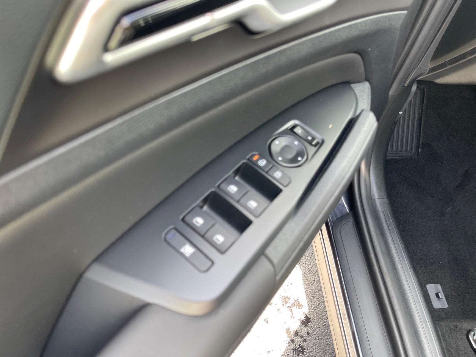 2026 Kia Sportage EX - Photo 10