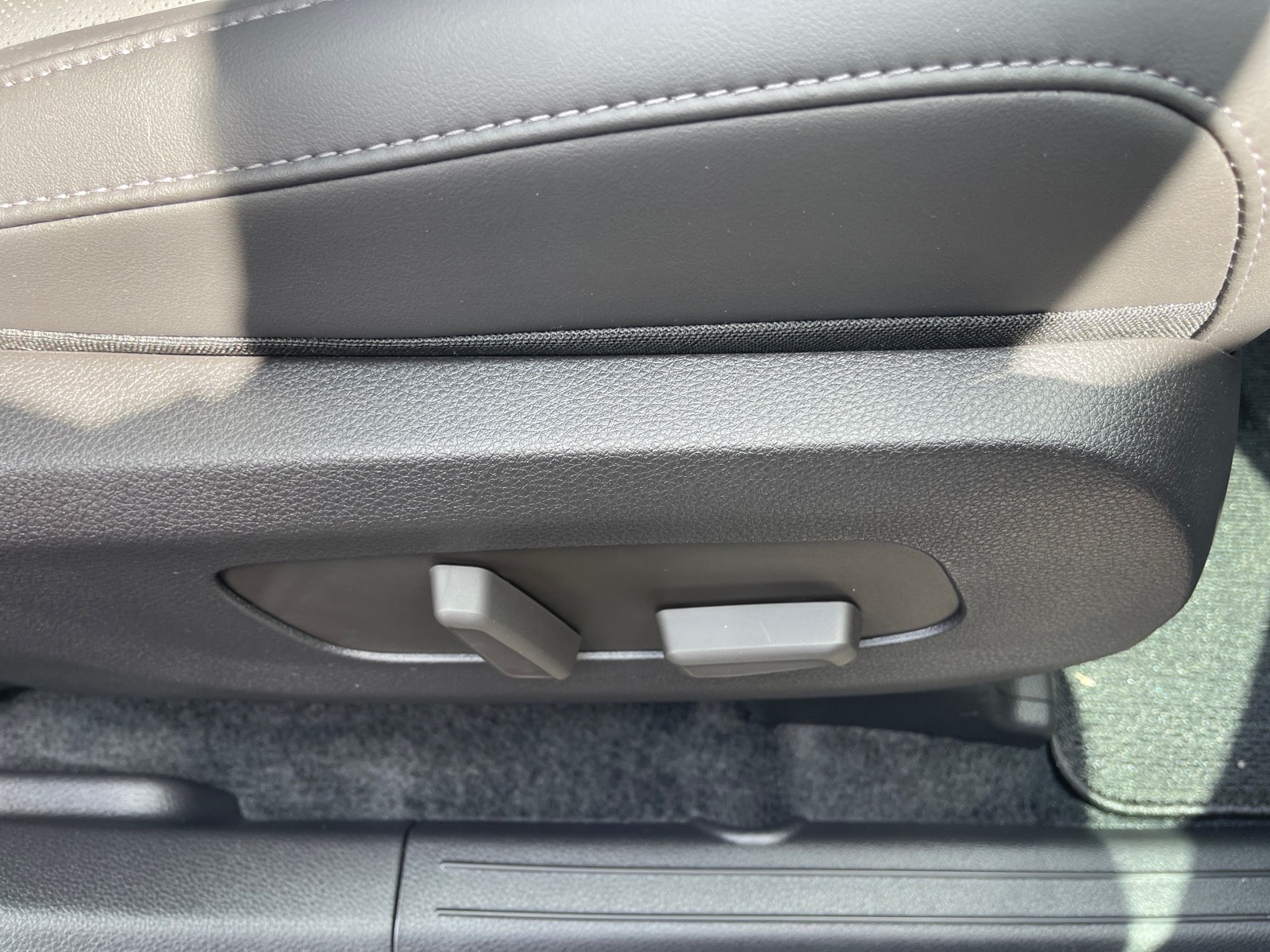 2026 Kia Carnival EX - Photo 19