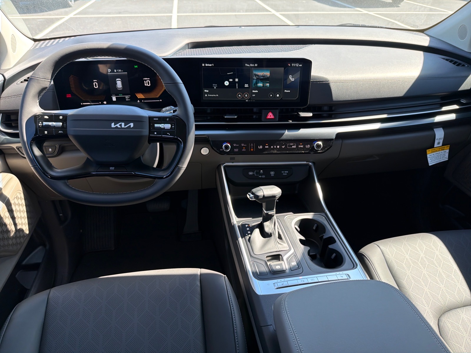 New 2027 Kia Carnival LXS Van Passenger Van
