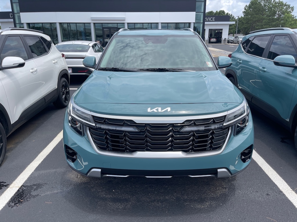 New 2026 Kia Seltos EX SUV