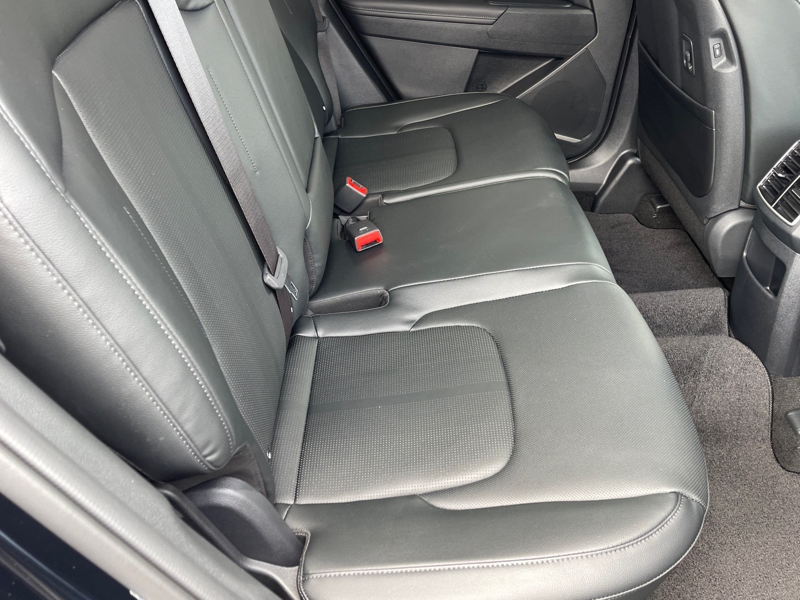 2026 Kia Sportage EX - Photo 17