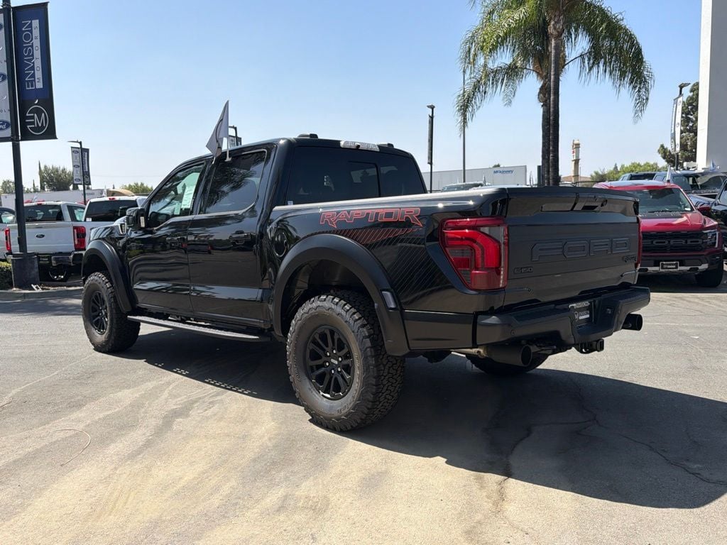 2026 Ford F-150 Raptor - Photo 8