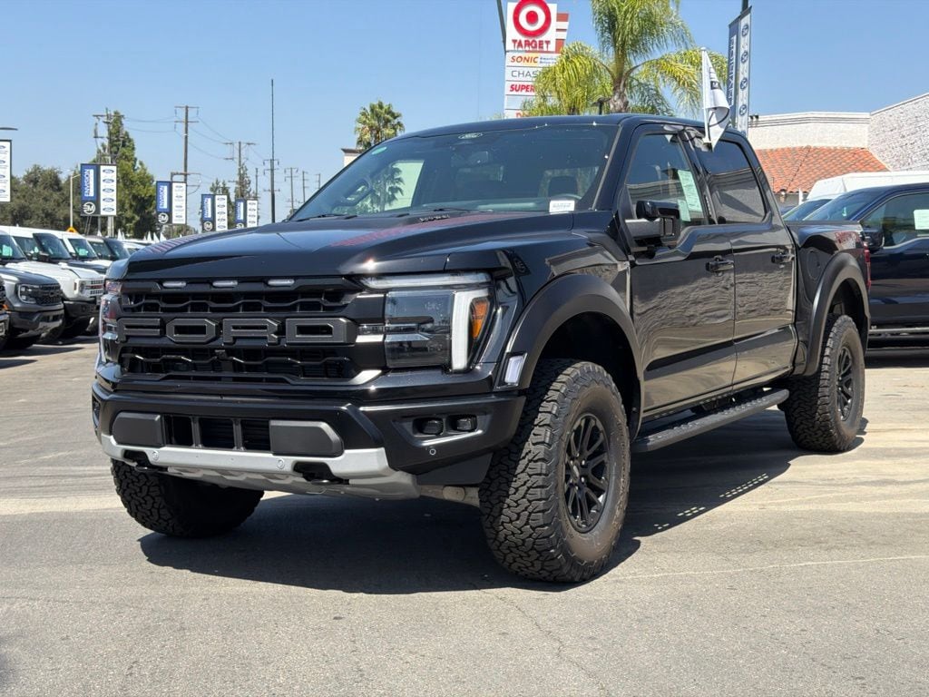 2026 Ford F-150 Raptor - Photo 5