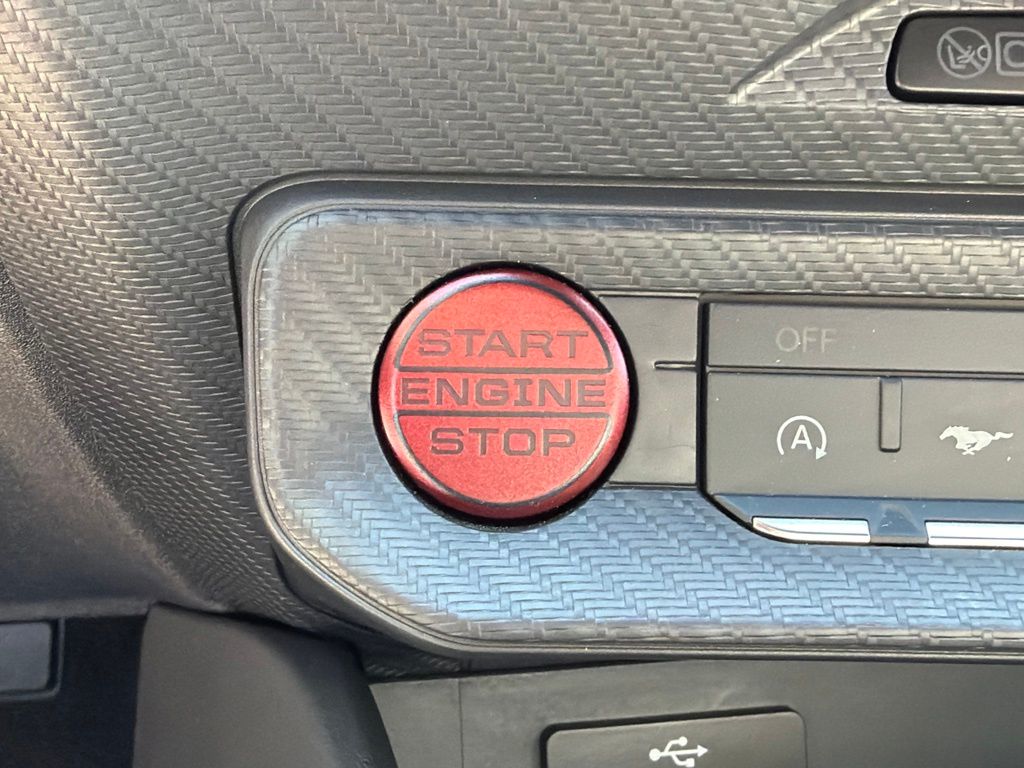 2026 Ford Mustang EcoBoost Fastback - Photo 27