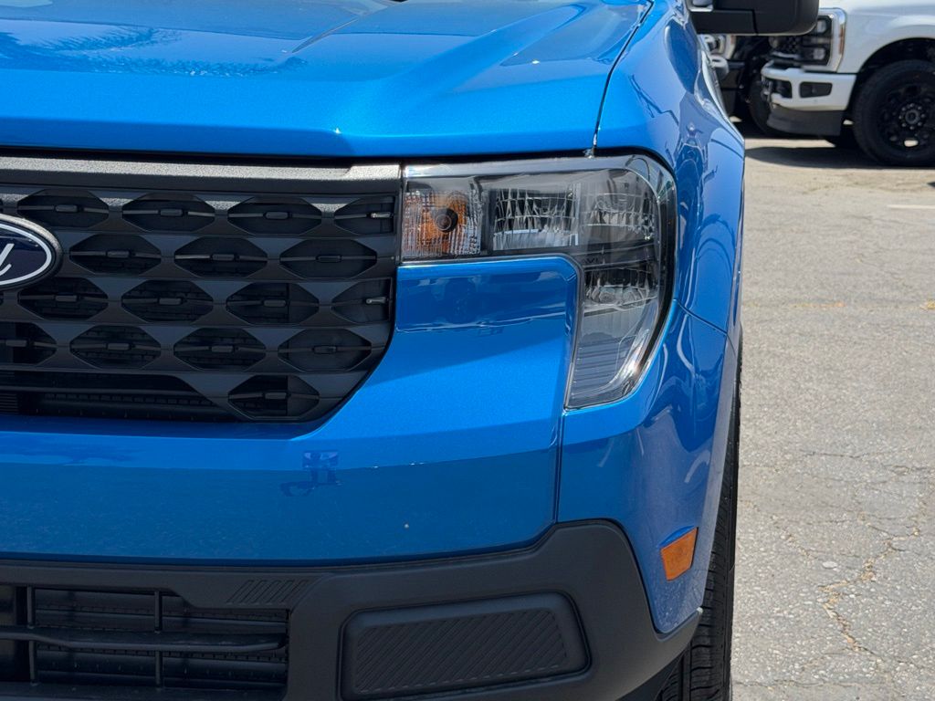 2026 Ford Maverick XL - Photo 8