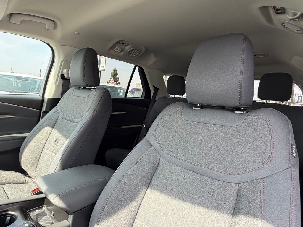 2026 Ford Explorer - Photo 25