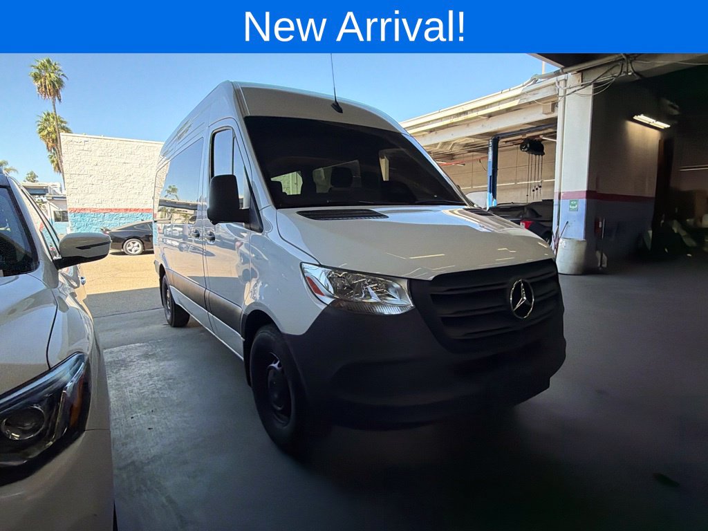 2025 Mercedes-Benz Sprinter Passenger Van
