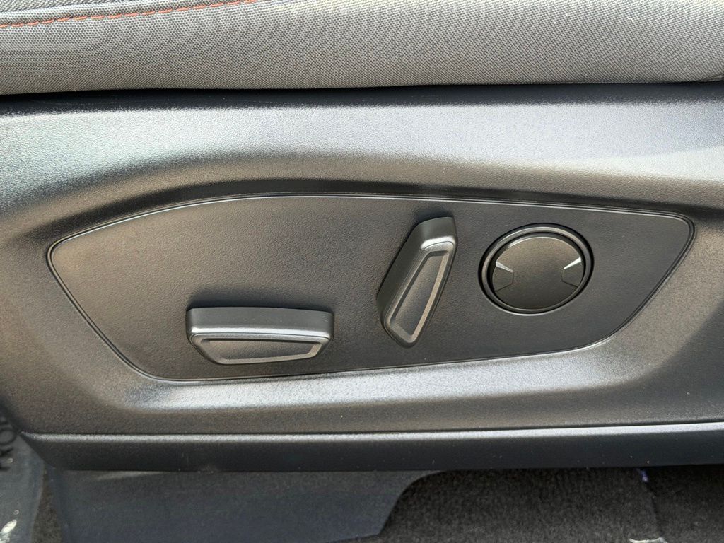 2026 Ford Explorer - Photo 24