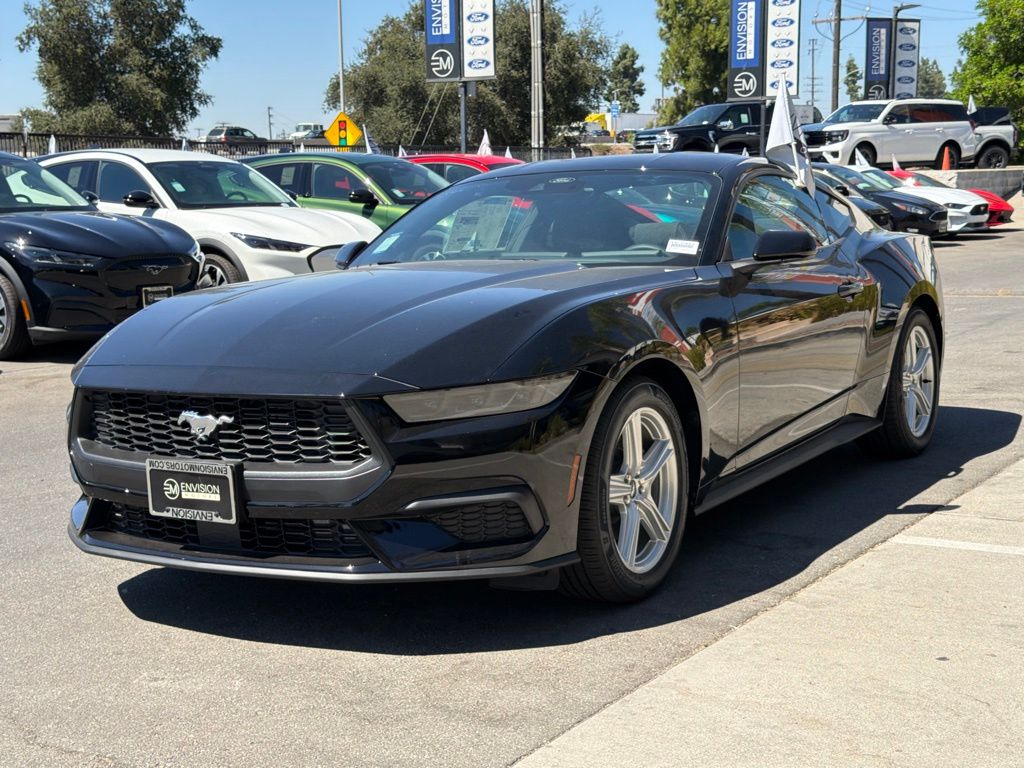 2026 Ford Mustang EcoBoost Fastback - Photo 5