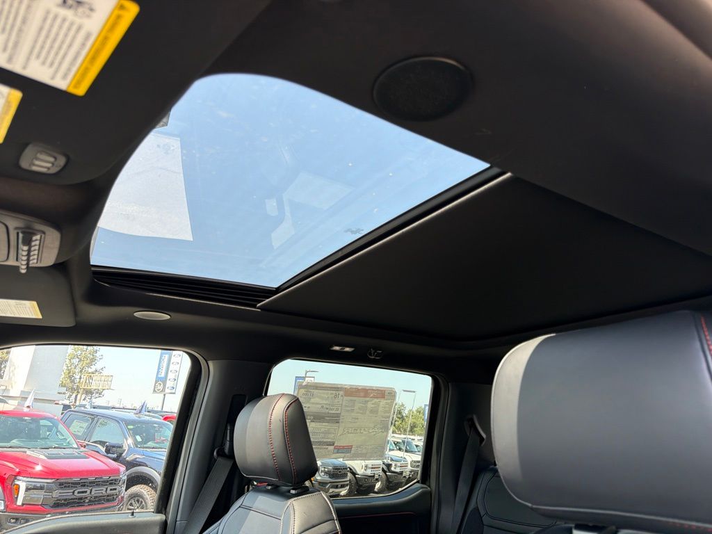 2026 Ford F-150 Raptor - Photo 24
