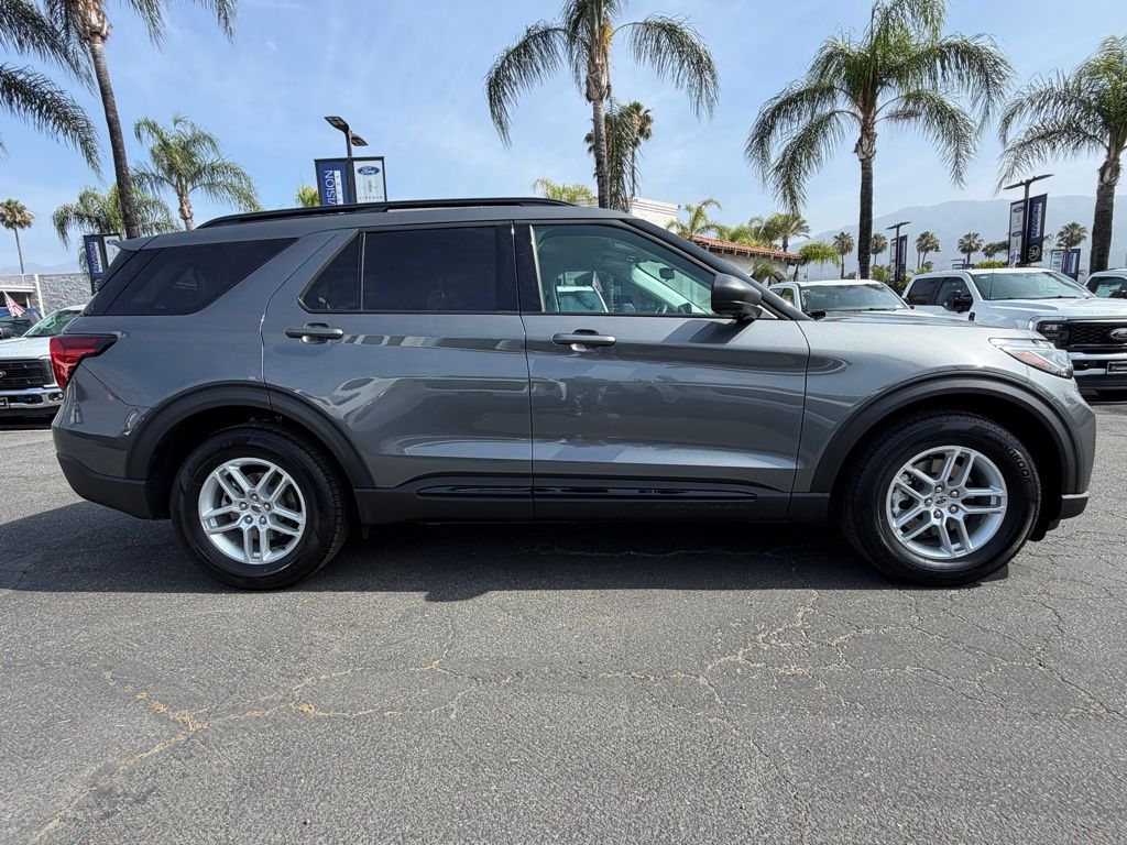 2026 Ford Explorer - Photo 14
