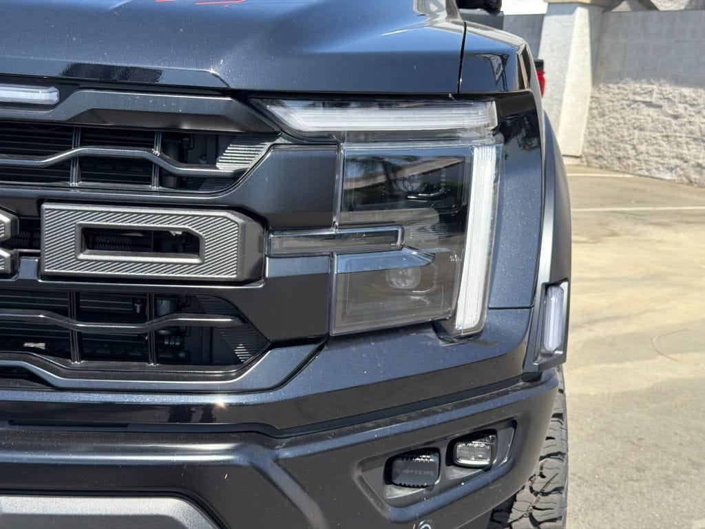 2026 Ford F-150 Raptor - Photo 15