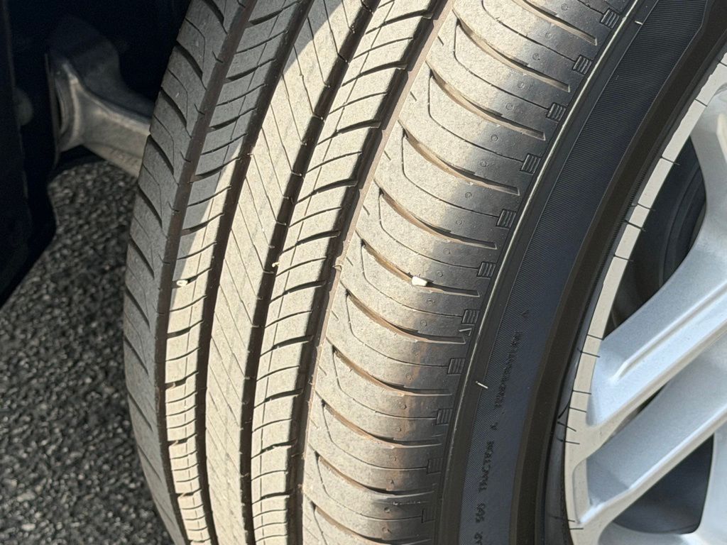 2026 Ford Explorer - Photo 20
