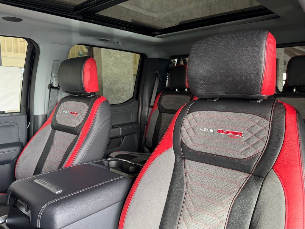 2025 Ford F-250 Super Duty Lariat - Photo 16