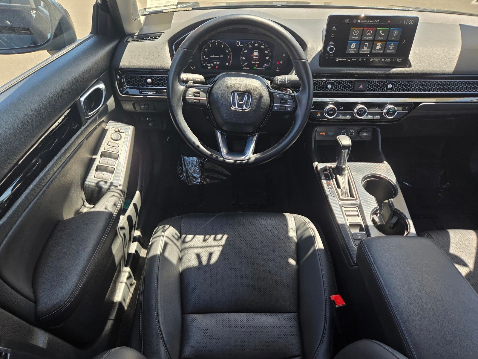 2023 Honda Civic Touring - Photo 18
