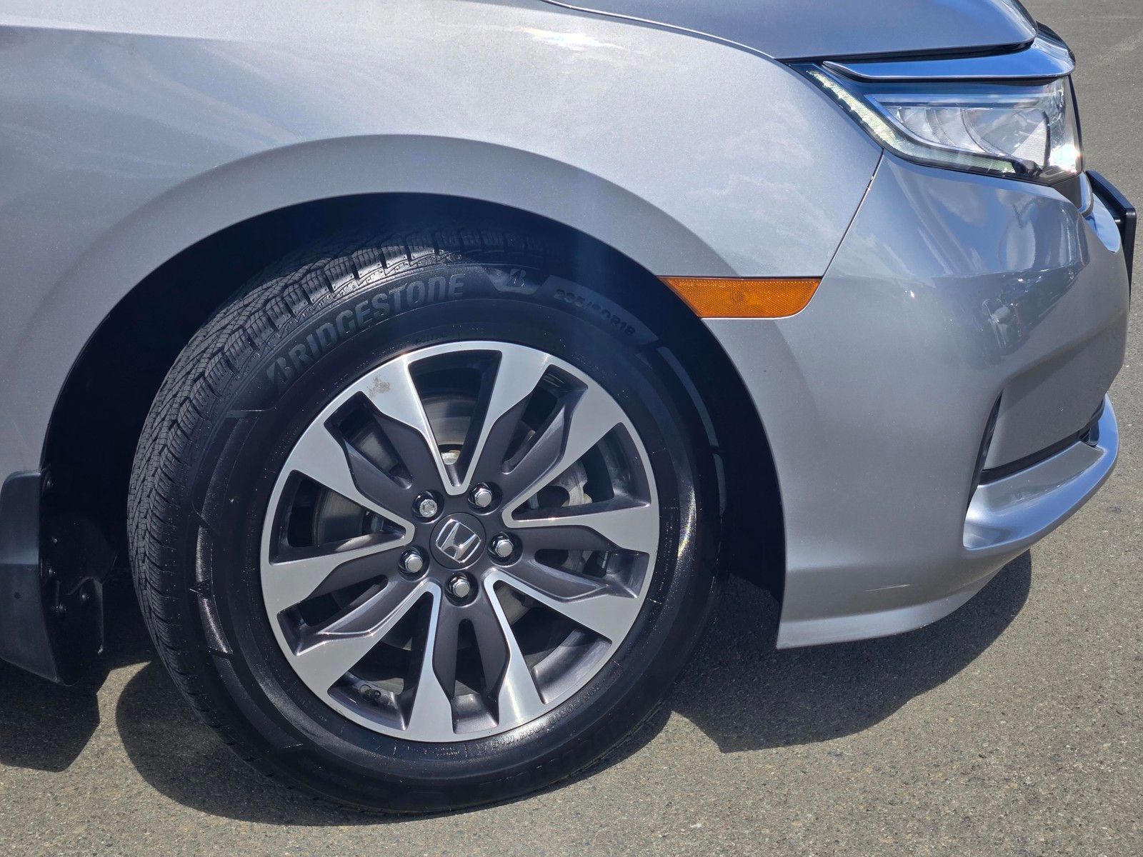 2021 Honda Odyssey EX-L - Photo 9