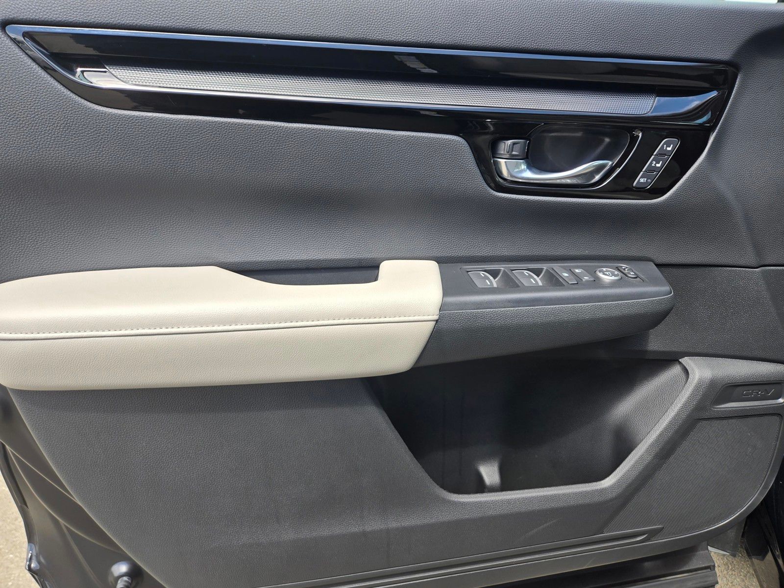 2025 Honda CR-V EX-L - Photo 16