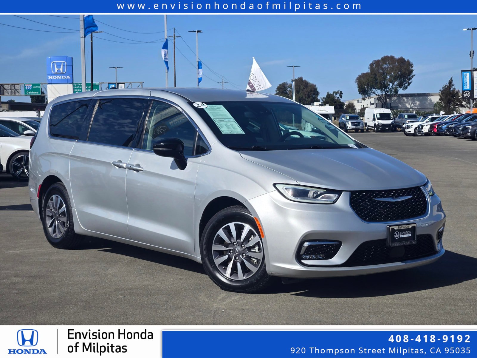 2024 Chrysler Pacifica