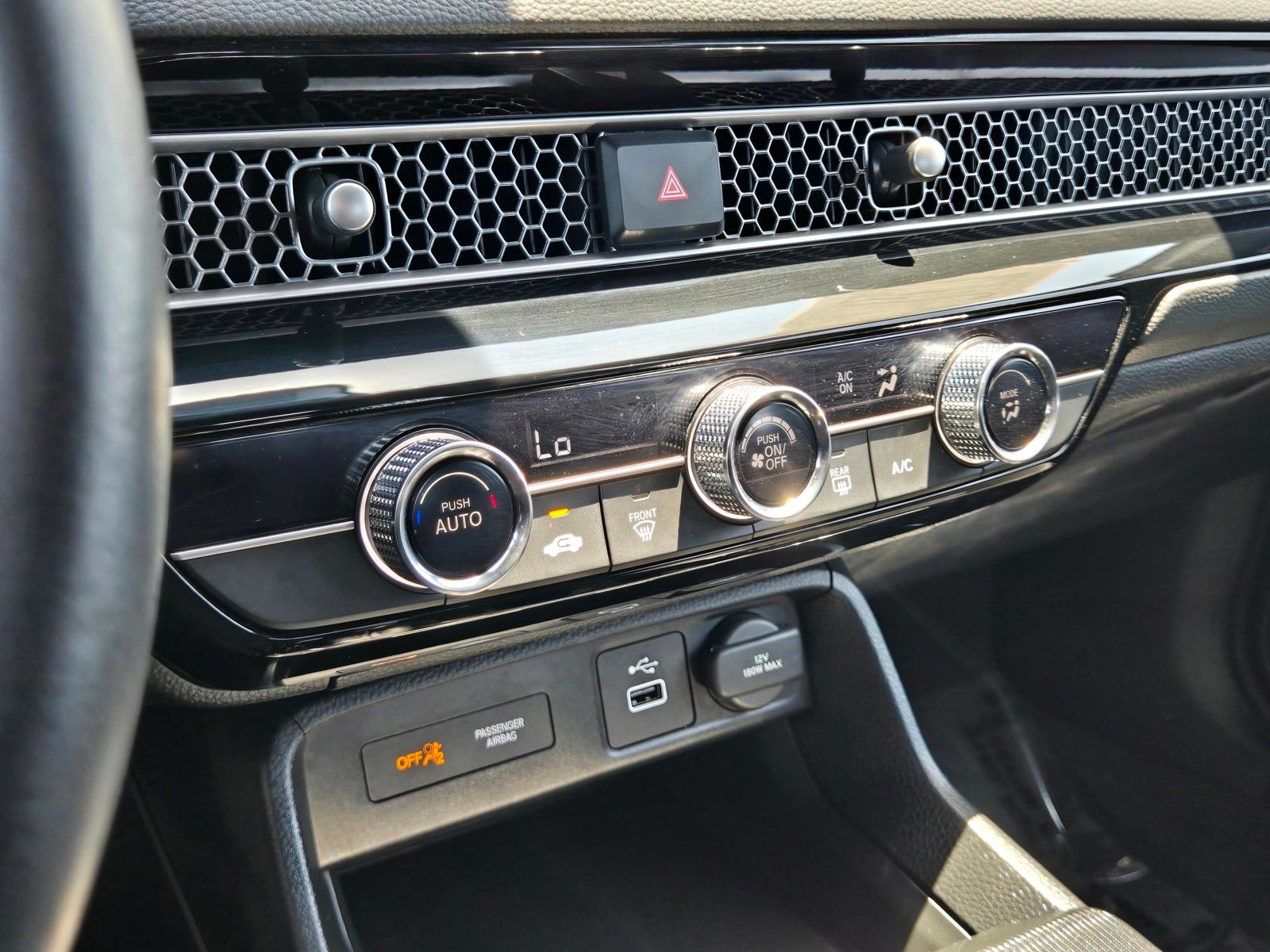 2024 Honda Civic Sport - Photo 21