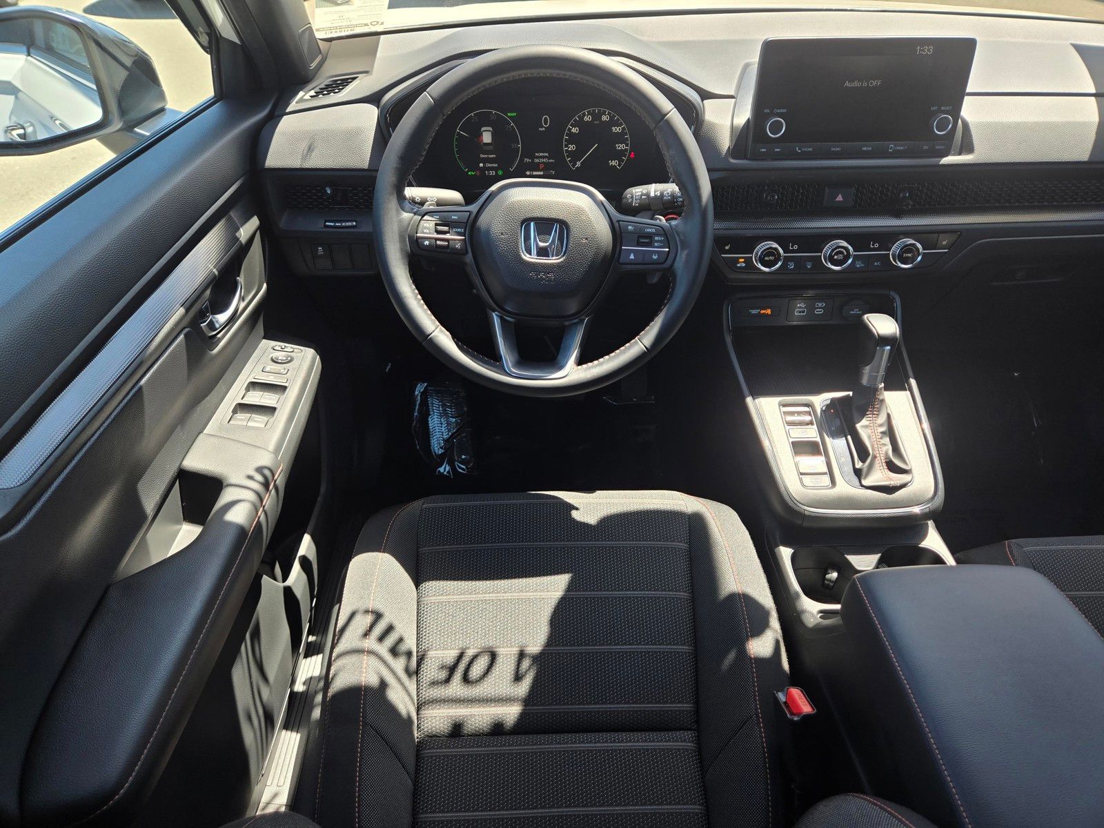 2025 Honda CR-V Sport - Photo 18