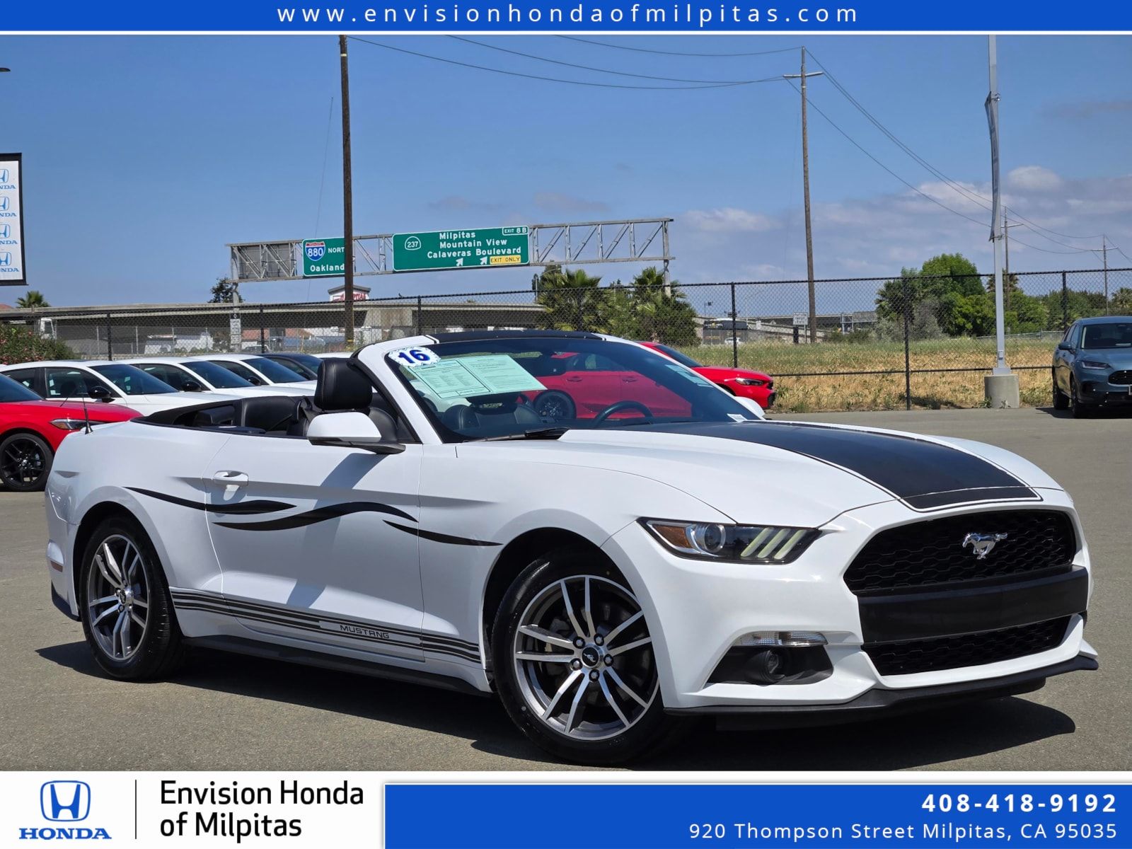 2016 Ford Mustang EcoBoost Convertible Premium's photo