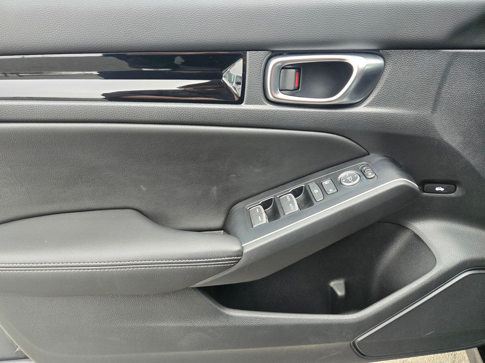 2026 Honda Civic Sport Touring - Photo 16