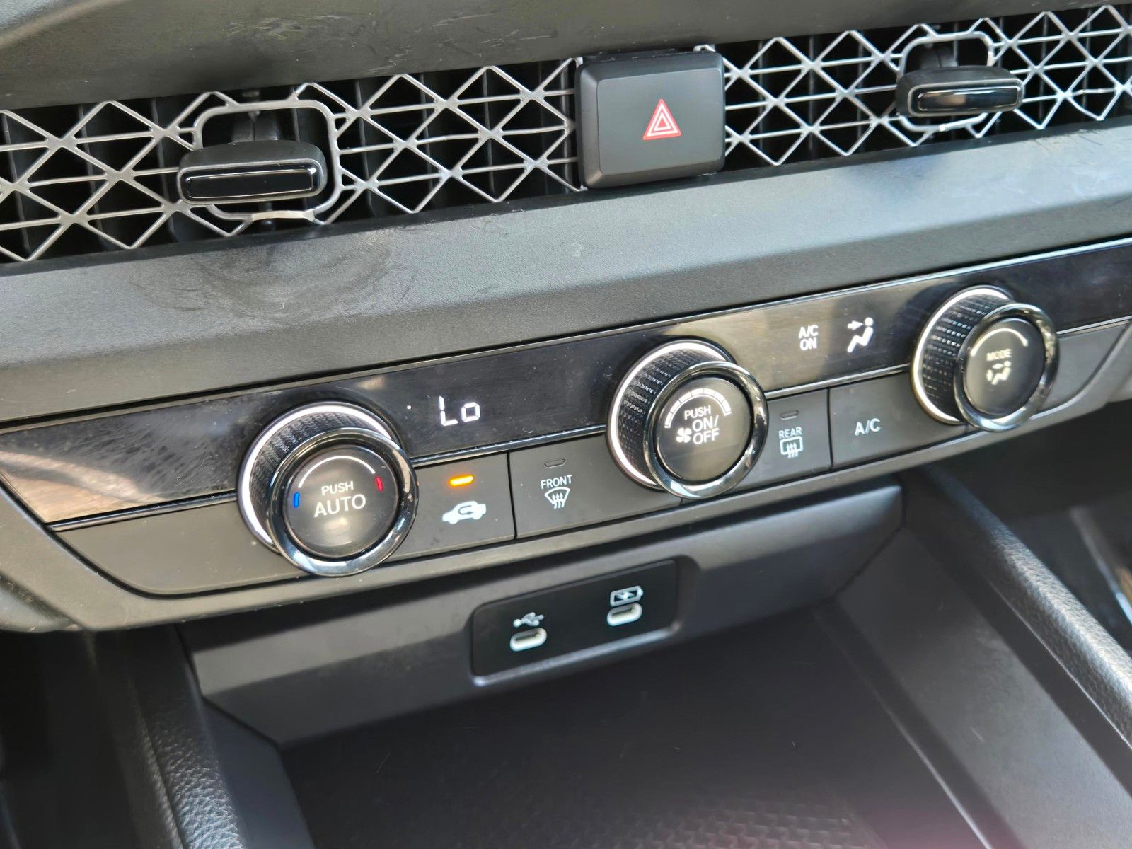 2024 Honda Accord LX - Photo 22