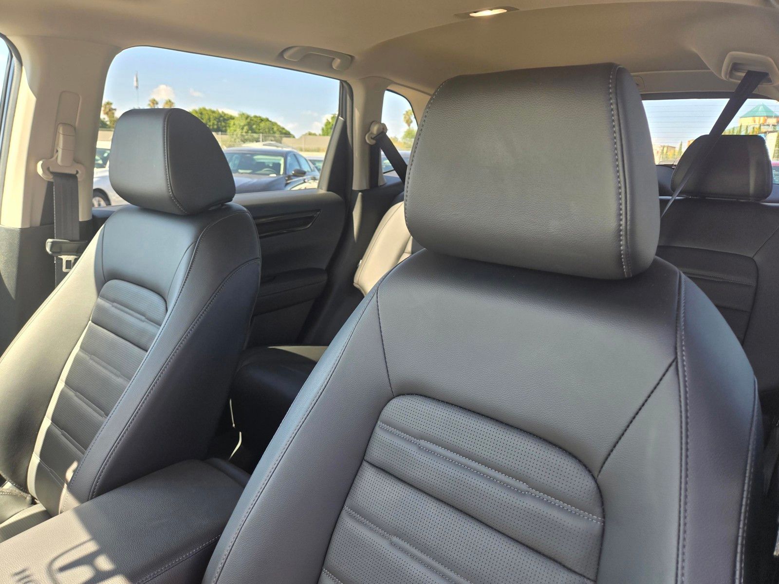 2025 Honda CR-V EX-L - Photo 14