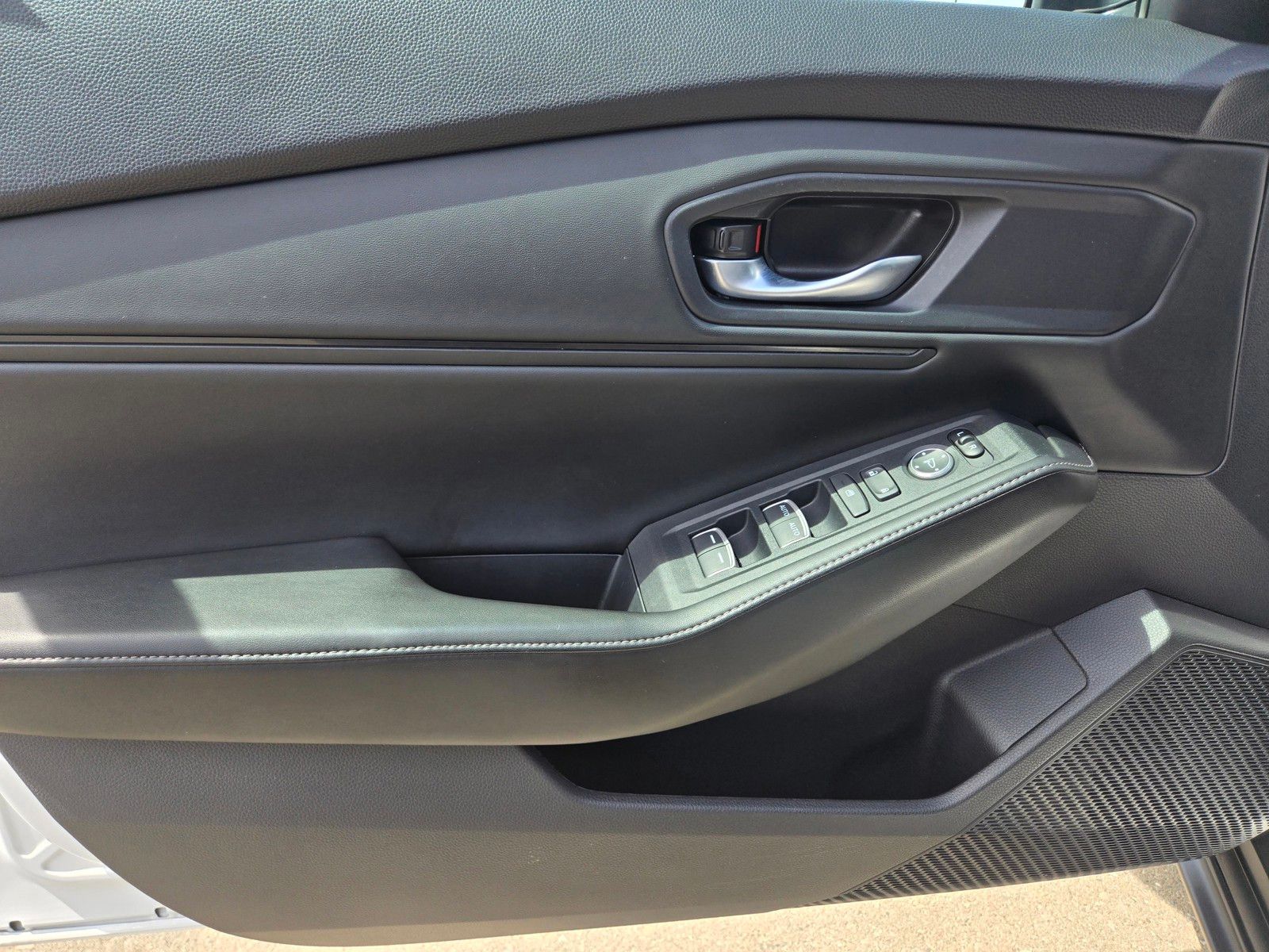 2024 Honda Accord Hybrid Sport - Photo 15