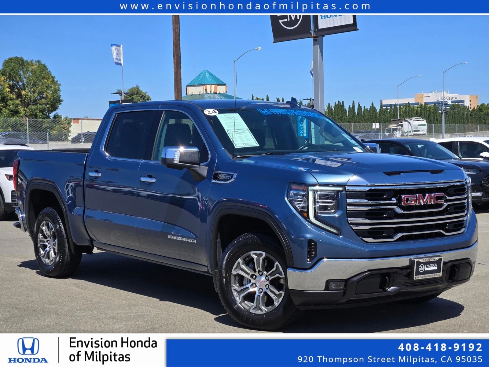 2024 GMC Sierra 2WD Crew Cab Short Box SLT's photo