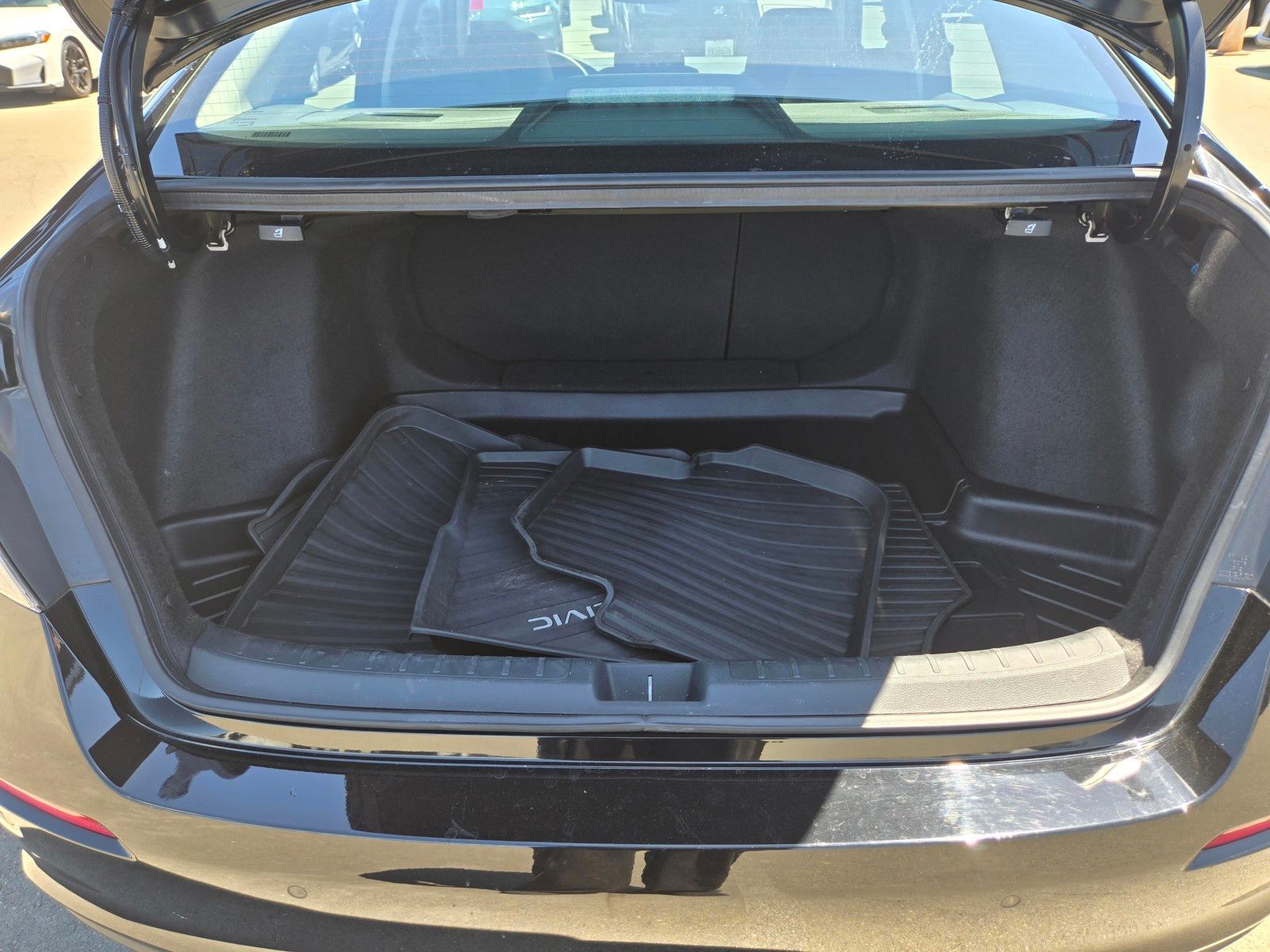 2023 Honda Civic Touring - Photo 10